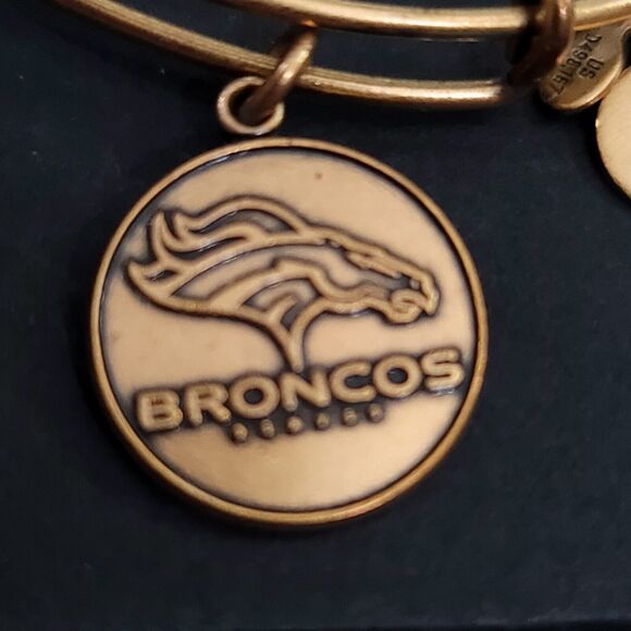 Alex and Ani Denver Broncos Logo Gold Charm Bracelet NFL - Picture 9 of 9